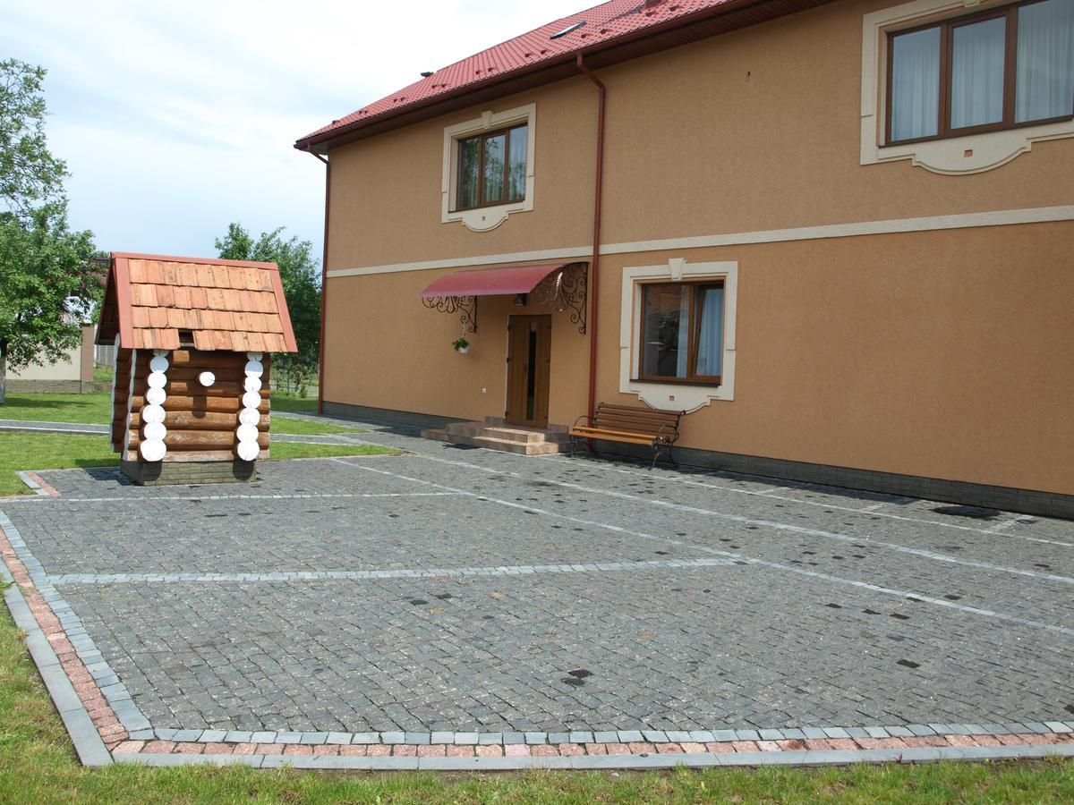 Mini-Hotel "Nord" Szentmiklós Kültér fotó